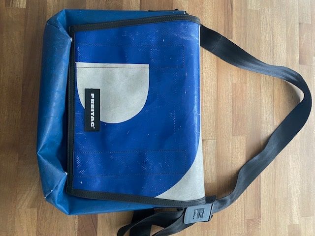 Freitag Borse: Freitag - Umhängetasche – Usato da Lyss venduto da Raptor40