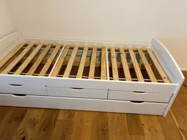 Gästebett / Einzelbett mit Schubladen und Ausziehbett