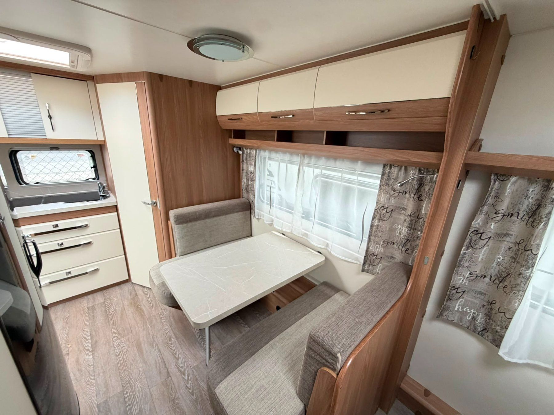 Hobby Camping Fahrzeuge: Wohnwagen Hobby 460 SFf – Gebraucht aus Reinach AG von mar_5yby 3