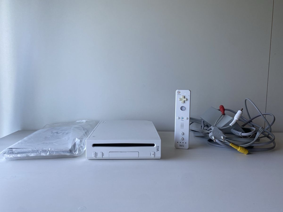 Nintendo Consoles: Wii – D'occasion à gontenschwil par JanKab311