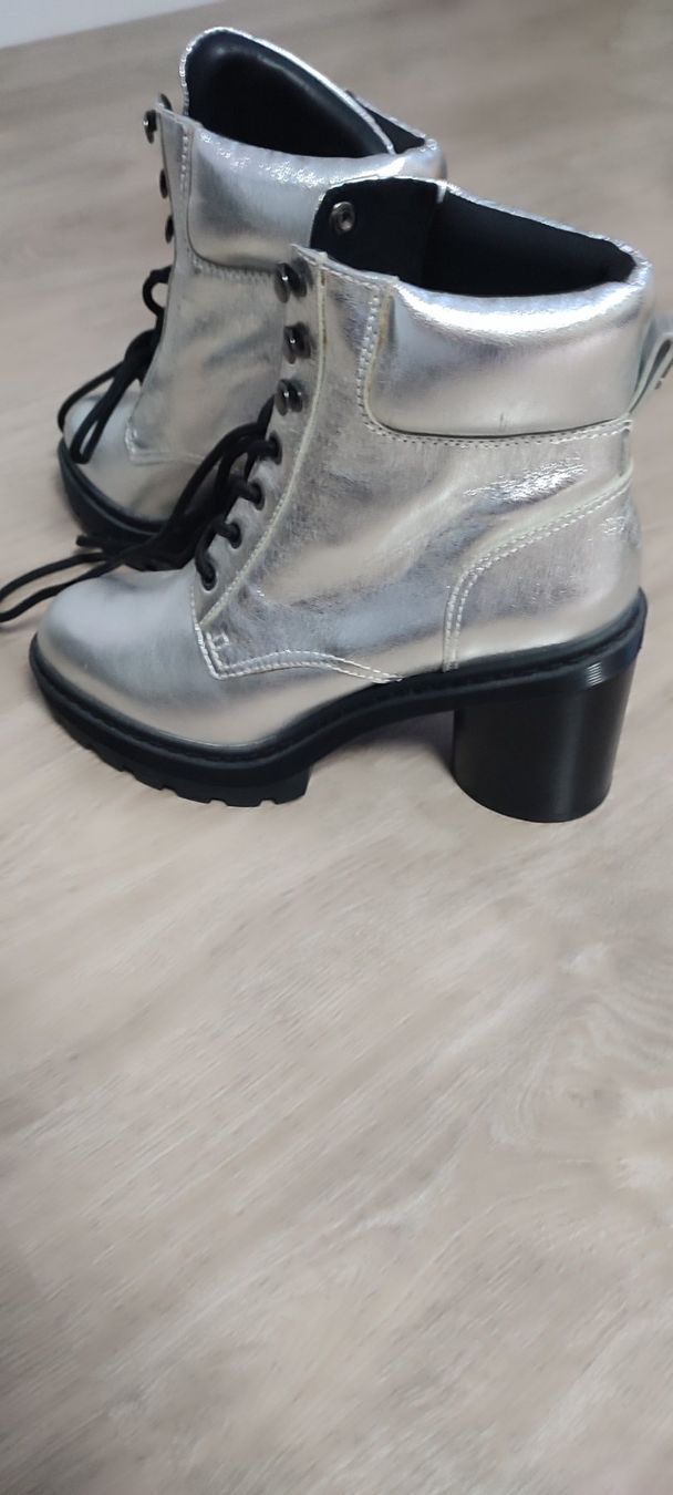 Damenschuhe: Marc Jacobs Leder , Größe 40 – Neu (gemäss Beschreibung) aus Tagelswangen von son_z88g 1