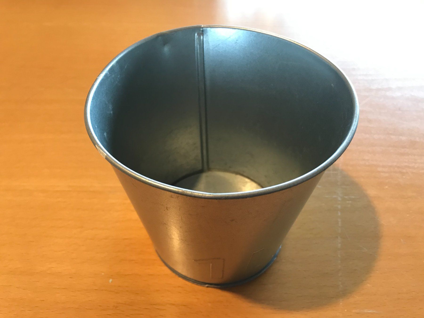 Blumentöpfe: Übertopf Blumentopf Metall – Gebraucht aus Luzern von mey_s13
