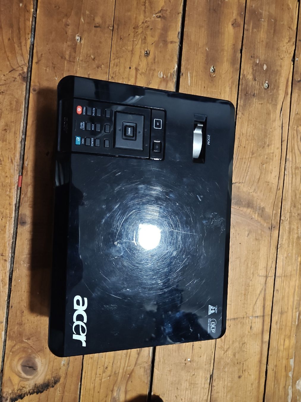 Acer Proiettori: Acer X1161 Projector Defekt – Usato da Münchenstein venduto da s3bas7ian 5