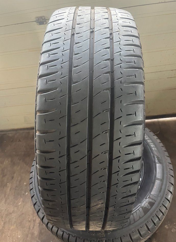 Ford Pneus & Roues: 4 Roue Ford Transit  235/65 R16C – D'occasion à Romont FR par Thoma_bdn 4