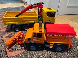 Bruder Winterdienst LKW und Kran LKW guter Zustand