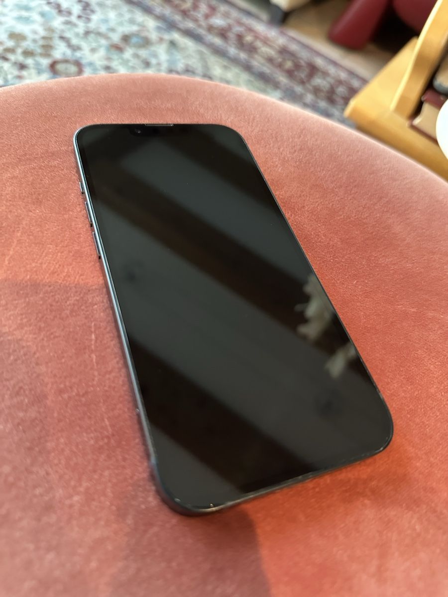 Apple Handys / Smartphones: Iphone 13 256 GB midnight blue – Gebraucht aus Luzern von ariazalea 4