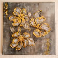 Elegante Goldblüten–Modernes Strukturbild mit Blattgold