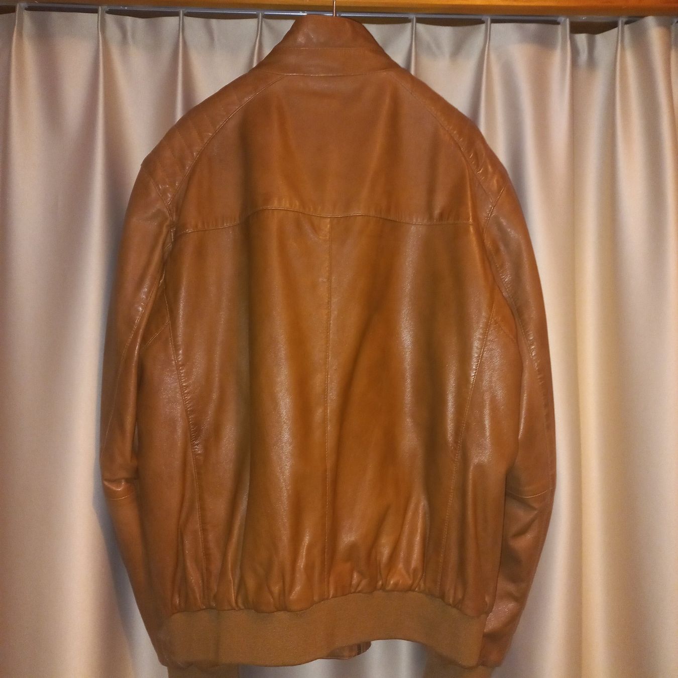 Manor Vestes: Manor Lederjacke 54 – D'occasion à Niederhelfenschwil par pyr_n8bb 3