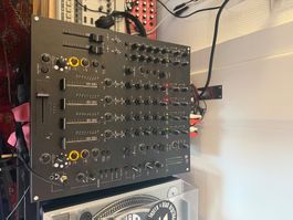 Allen & Heath Xone 92 + DJ Skins (sehr guter Zustand)