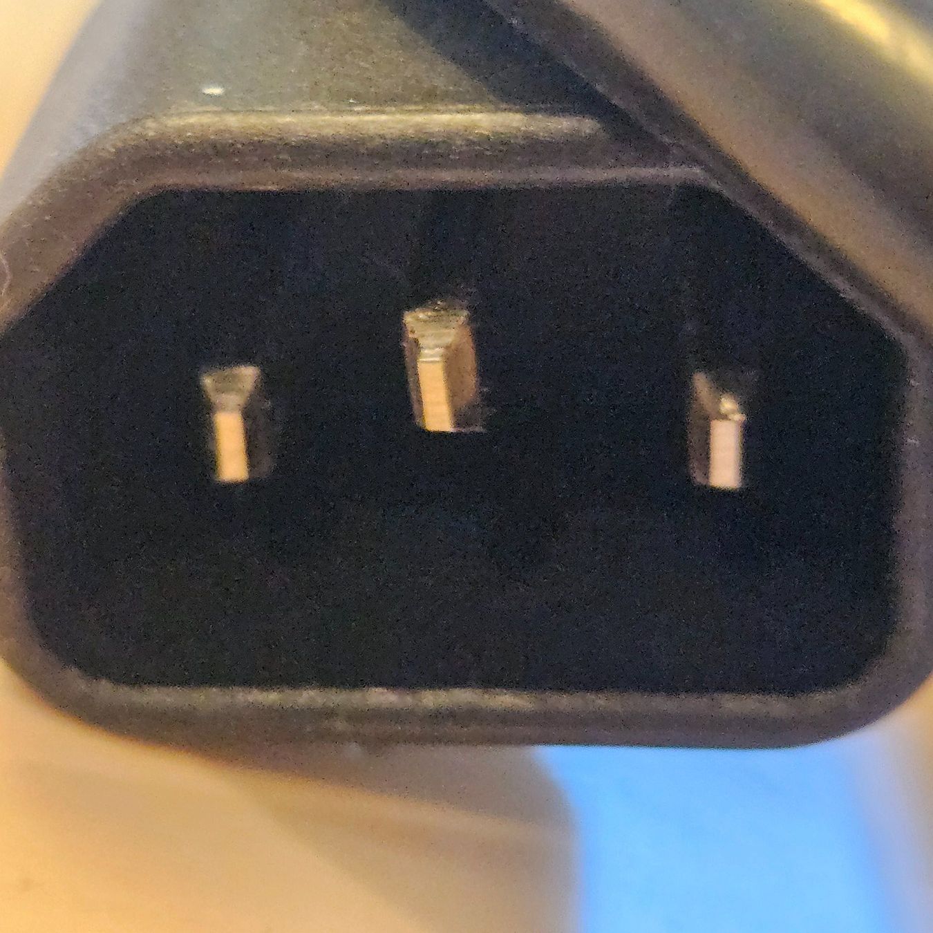 Hama Cavi: Gerätekabel 1.5 m; IEC 60320 – Nuovo e nell'imballaggio originale da Wettingen venduto da Christianv 9