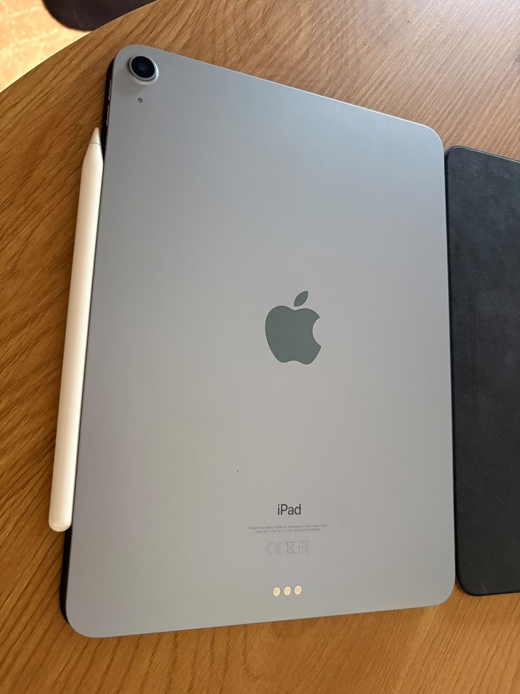 Apple Tablet PC: i Pad Air 4.Generation – Gebraucht aus Uznach von songoku759 3