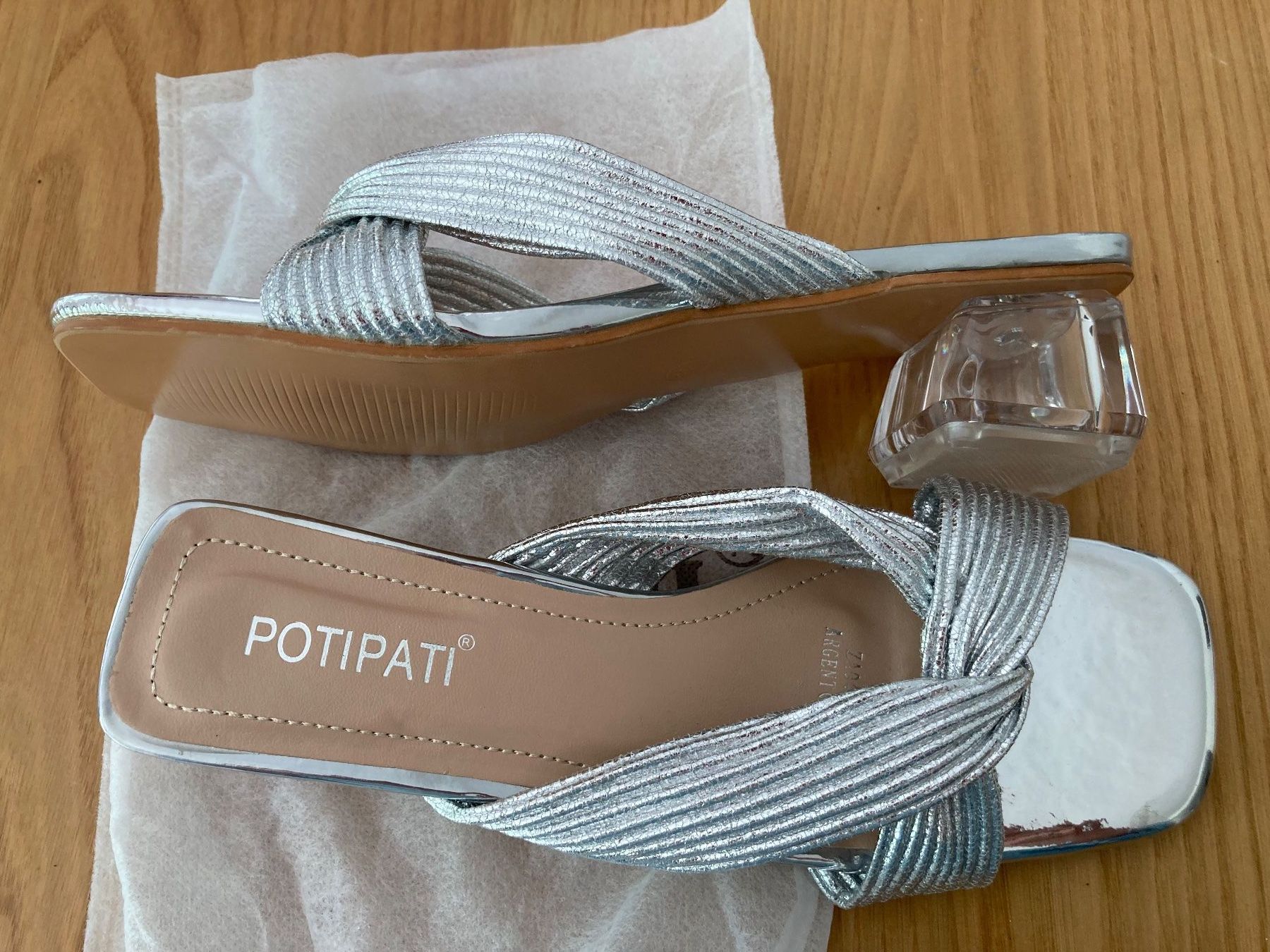 Scarpe da donna: Silberne Sandaletten Neu gr. 39 – Nuovo (secondo la descrizione) da Manno venduto da tin_2vgz 1