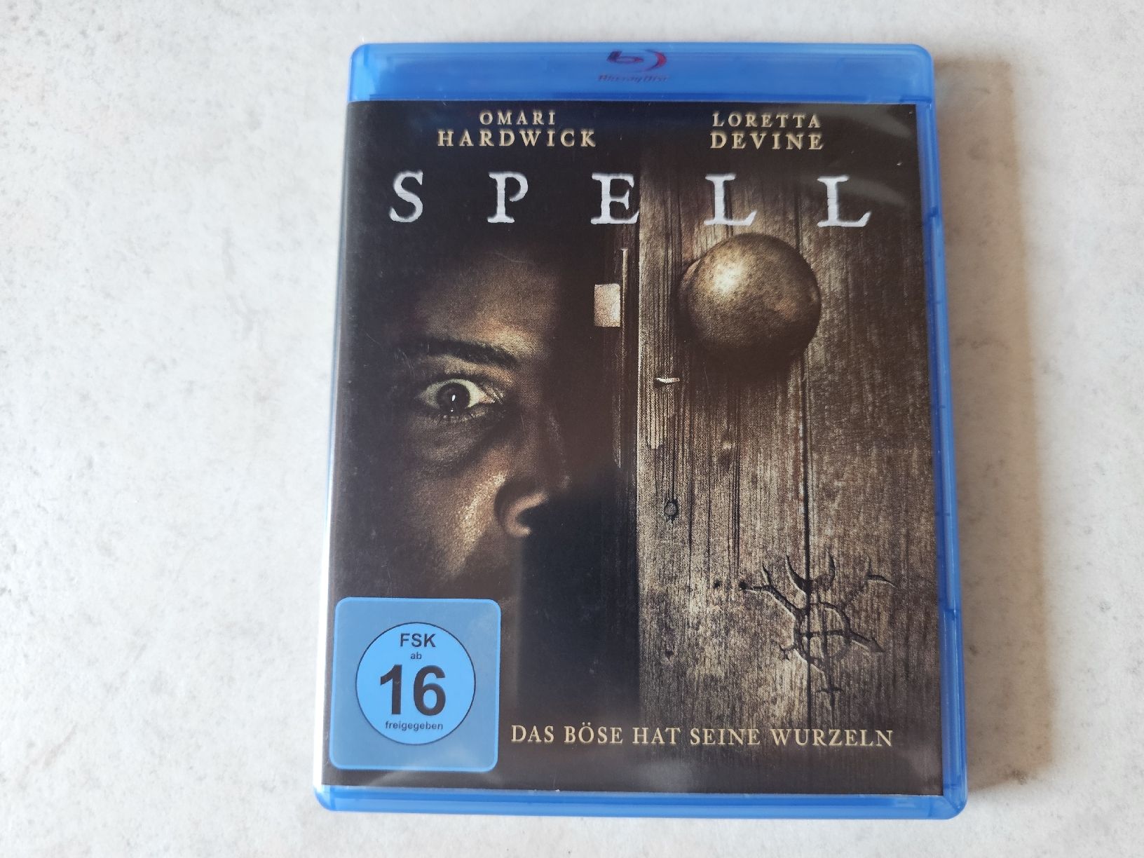 Alle DVDs: Spell  -  Das Böse hat seine Wurzeln  /  Bluray – Gebraucht aus Schneisingen von backstore24