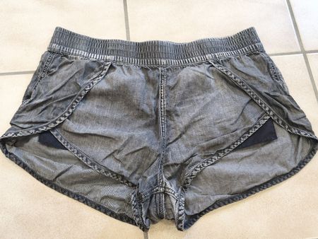 Shorts kurz Damen Grösse M dunkelgrau used