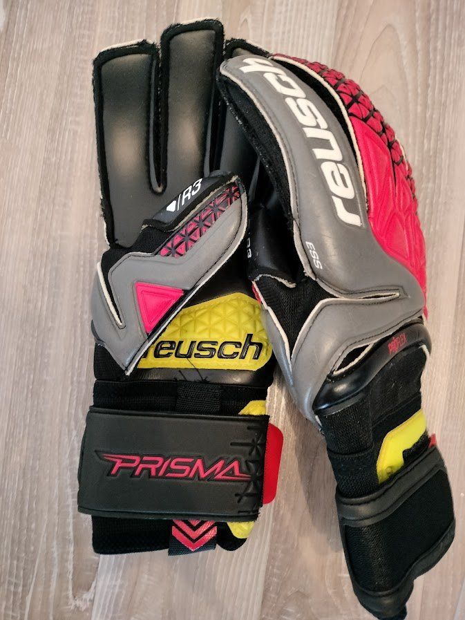 Reusch Altri accessori da uomo: Reusch Torwarthandschuhe Gr. 9.5, statt Fr. 110.-- – Nuovo e nell'imballaggio originale da Oftringen venduto da Sportivo.ch 2