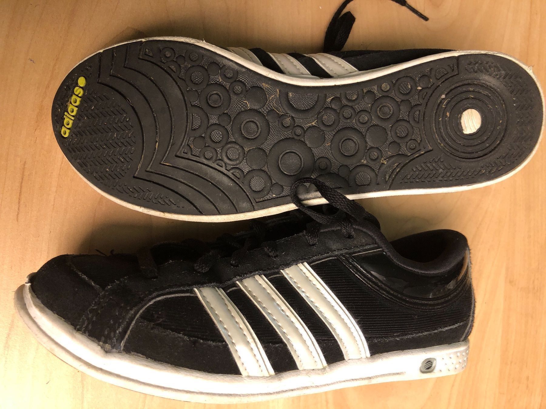 Adidas Scarpe per ragazzi: Adidas Turnschuhe Gr.36 – Usato da Obergerlafingen venduto da cabo4 2
