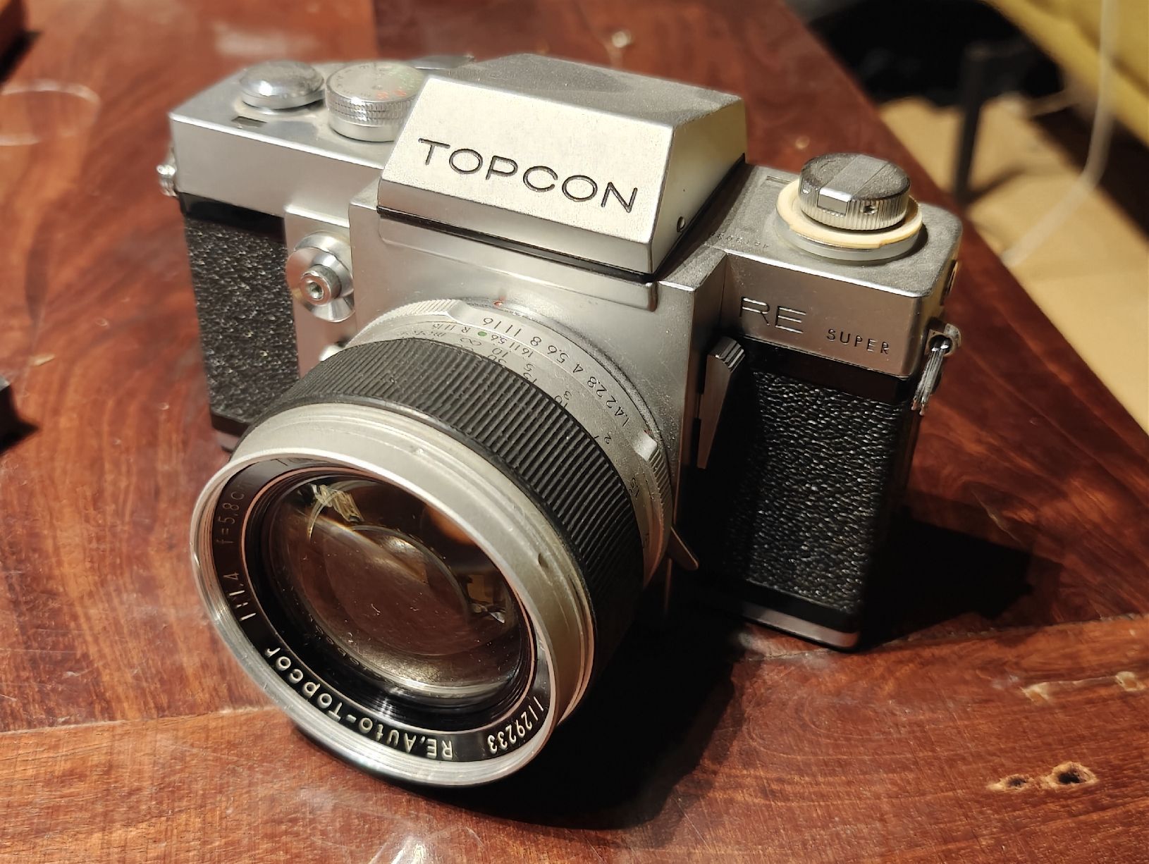 Topcon Fotocamera: TOPCON RE Super 58mm 1.4! – Usato da Malans GR venduto da mesmen
