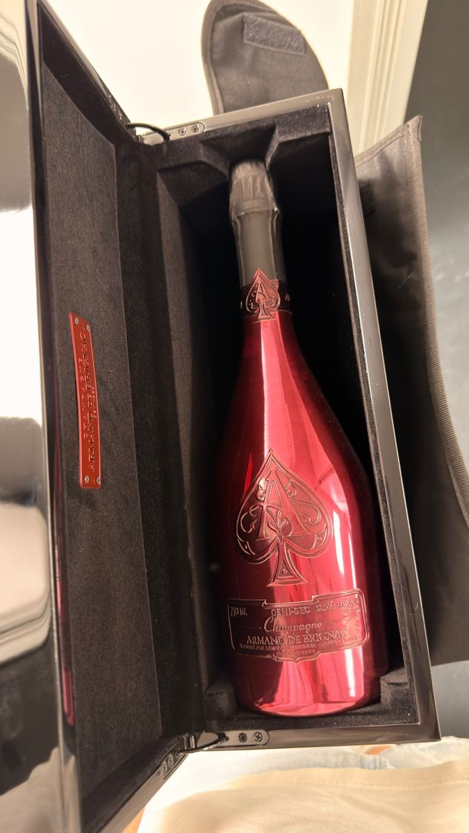 Armand de Brignac Wein: Armand de Brignac – Neu und originalverpackt aus Locarno von Austin247 2