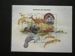 2000 Angola Animais do mondo  Block  **   (A971)