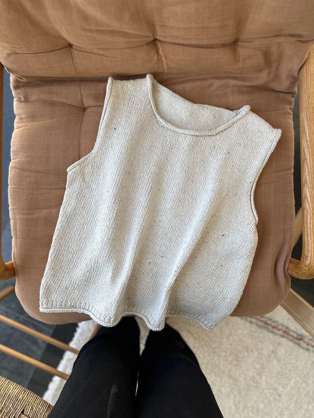 Top: Handgestrickter Pullunder oder Top – Nuovo (secondo la descrizione) da Ormalingen venduto da nude.knits 3