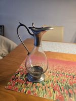 Vintage Flasche aus Glas und Zinn