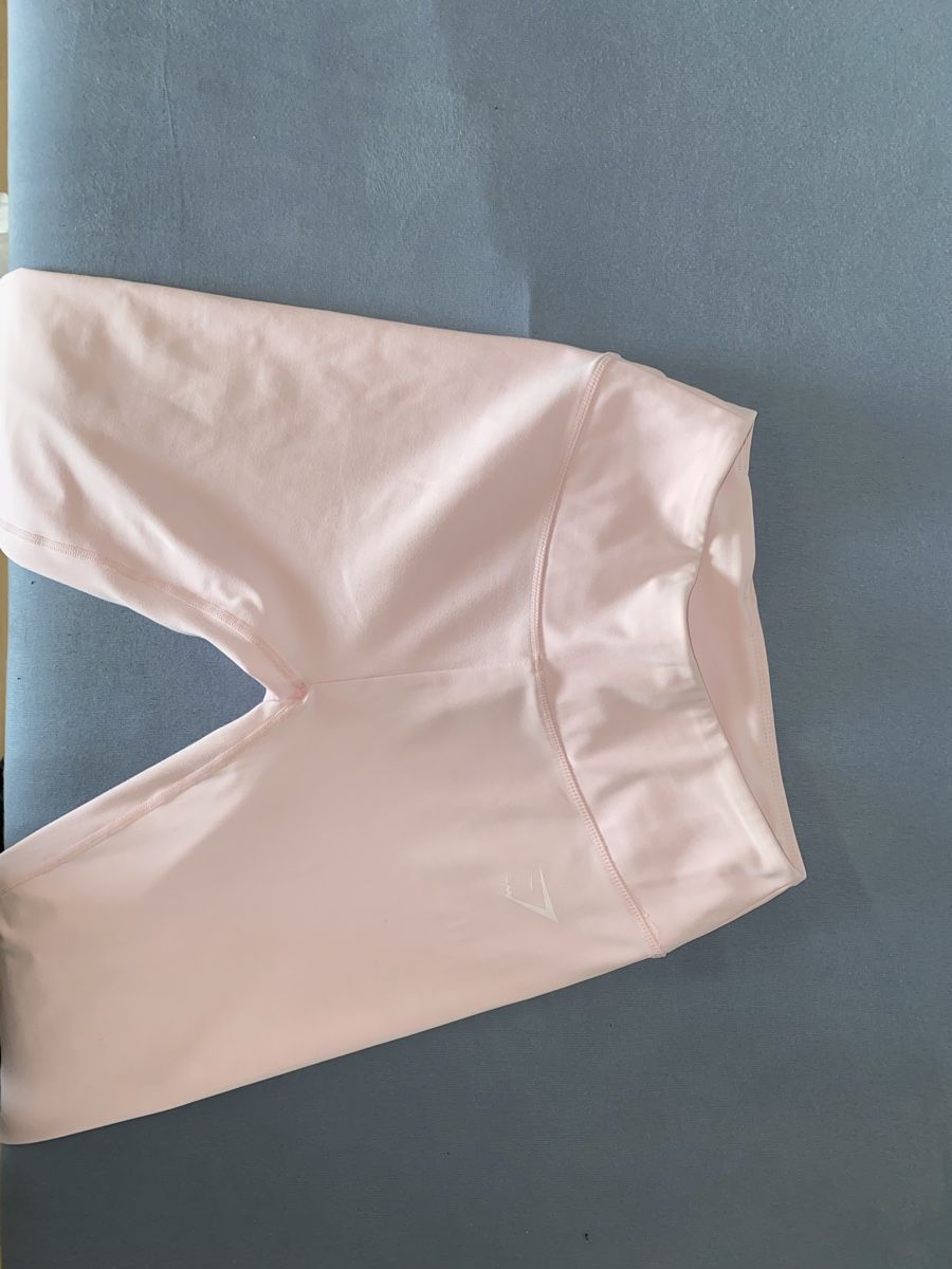 Gymshark Leggings: Leggins gymshark Rose taille S comme neuf  – Nuovo (secondo la descrizione) da Rubigen venduto da cam_drb7 1