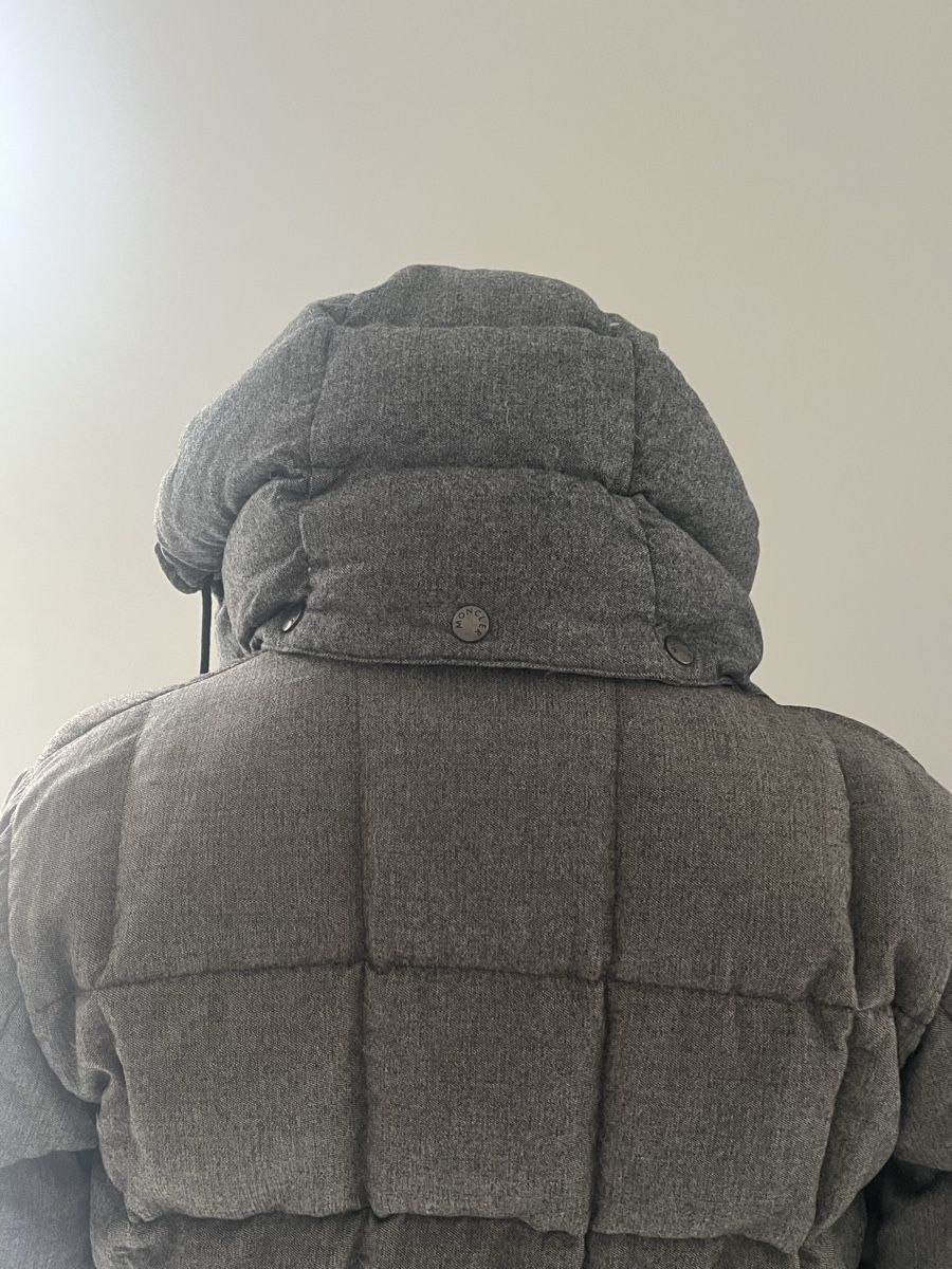 Moncler Giacche: Moncler Jacke. Daunen. Grau. – Usato da Bösingen venduto da riedom01 5