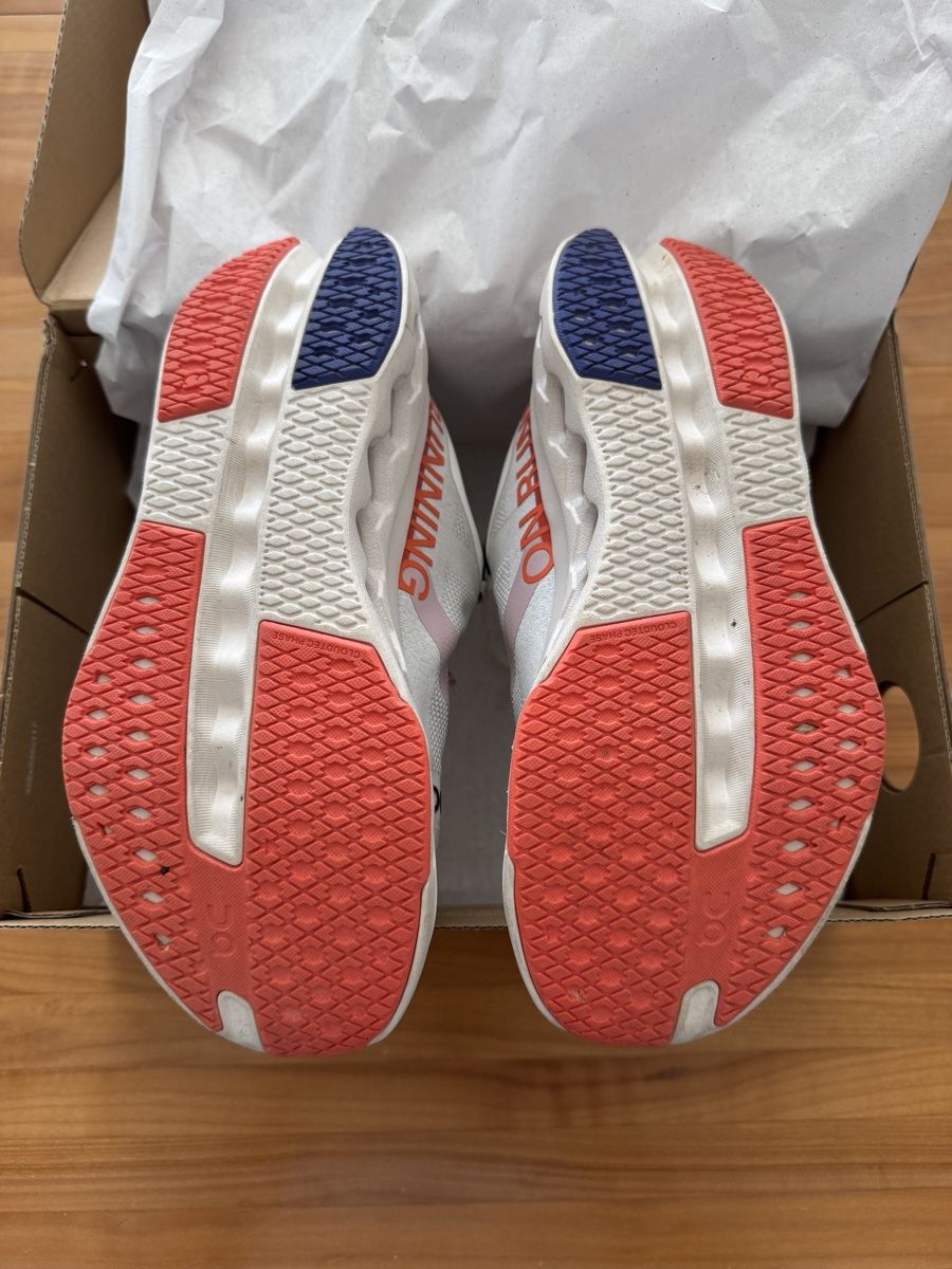 On Scarpe da donna: ON CLOUDSURFER NEXT 37.5 – Nuovo (secondo la descrizione) da Bern venduto da carminel8 2