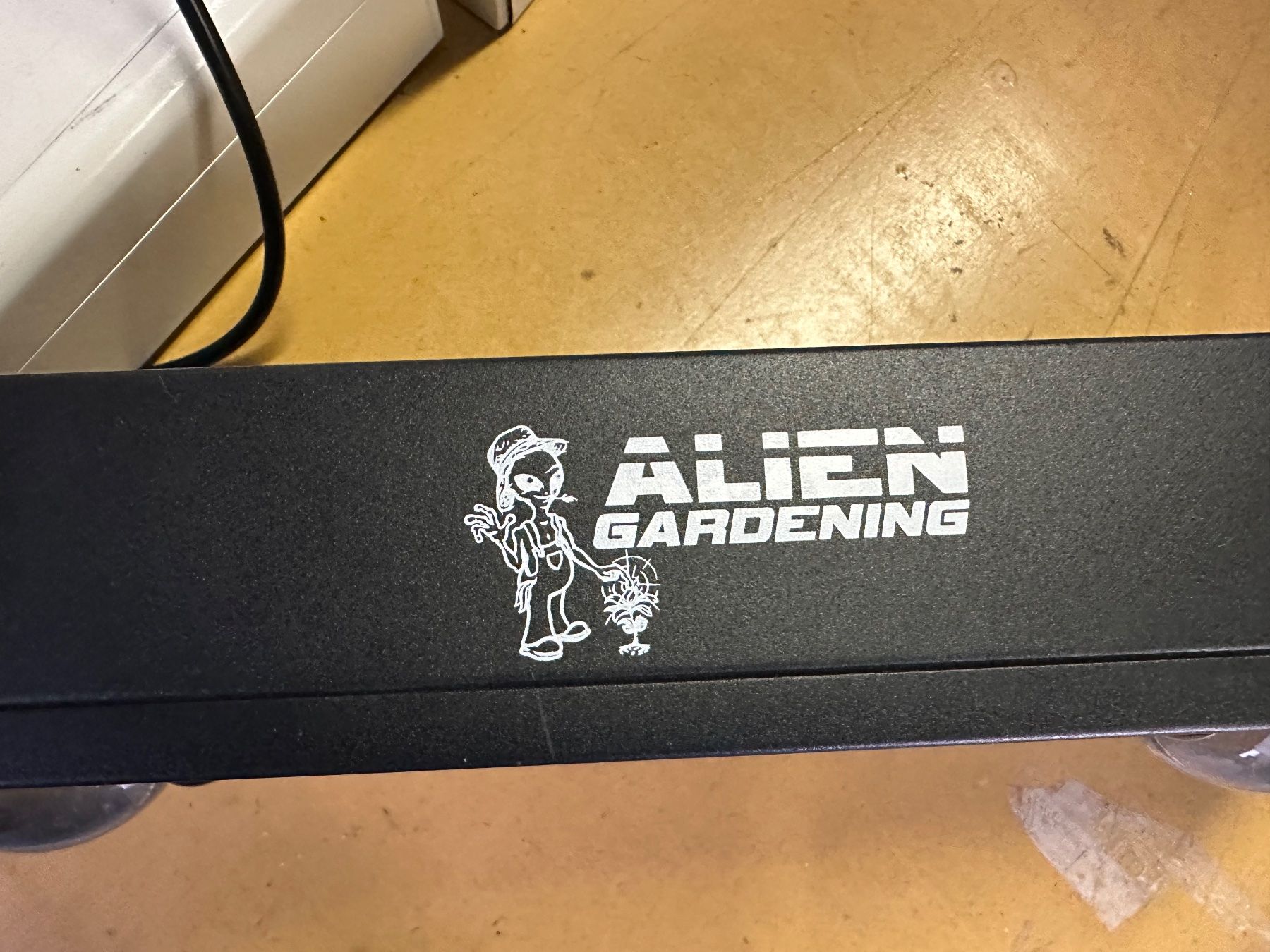 Lampes: Grow Lampe Alien Gardening – D'occasion à Brügg BE par TSP02 2