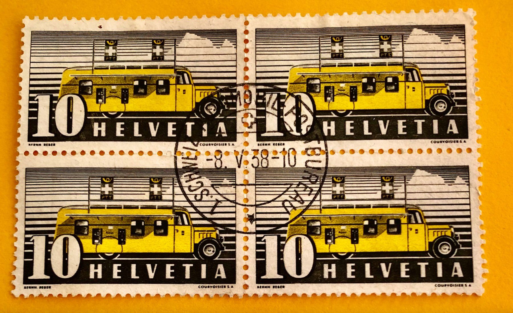 Tutti i francobolli:  Viererblock Nr.210 Stempelt  1937    – Usato da Aarau venduto da Billa007
