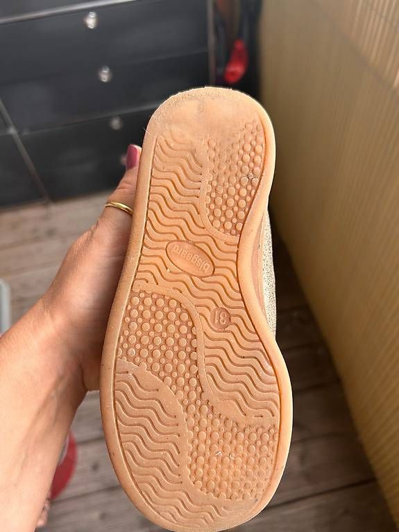 Scarpe per ragazze: Bisgaard Sneaker Leder in gold, Gr. 31 – Usato da Basel venduto da sar_w5vx 1