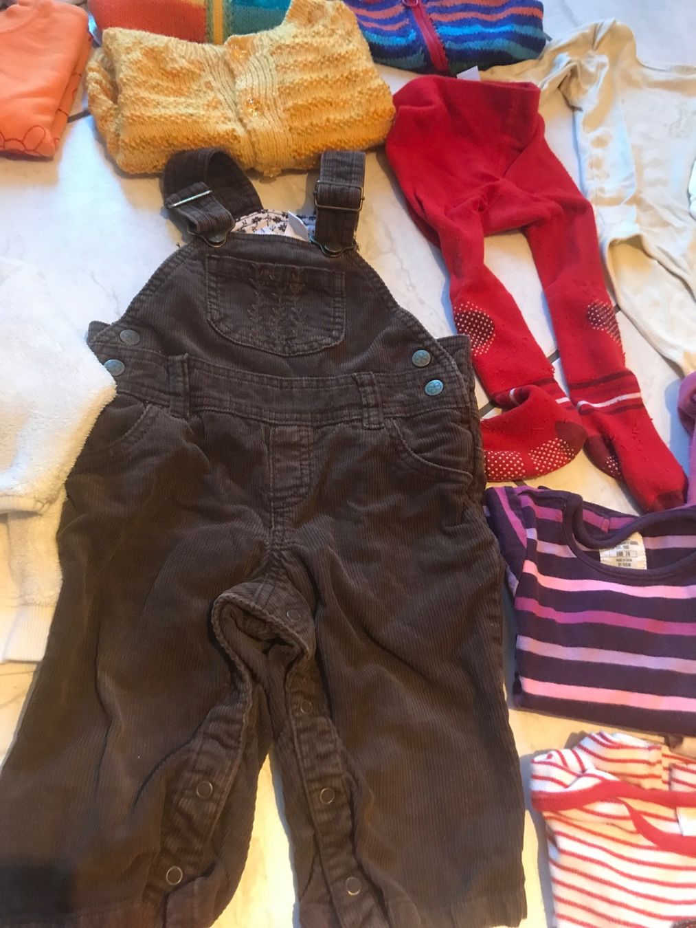 Kleiderpakete & -sets: Kleiderset 16 Teile Mädchen Gr. 74 – Gebraucht aus St.Pantaleon von frodobi 4