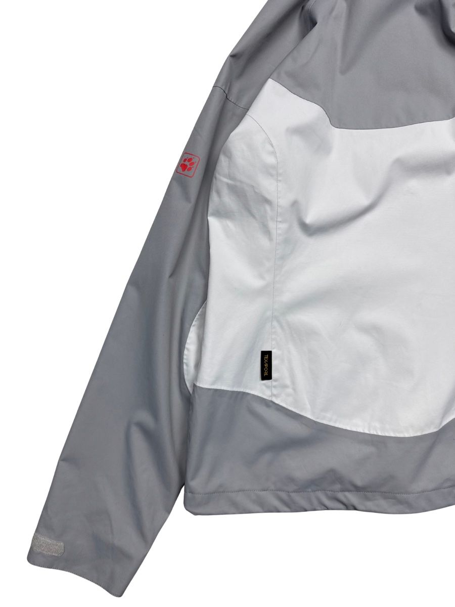 Jack Wolfskin Jacken: Jack Wolfskin Tech Jacket – Gebraucht aus Lausanne von Histoiredesapes 4
