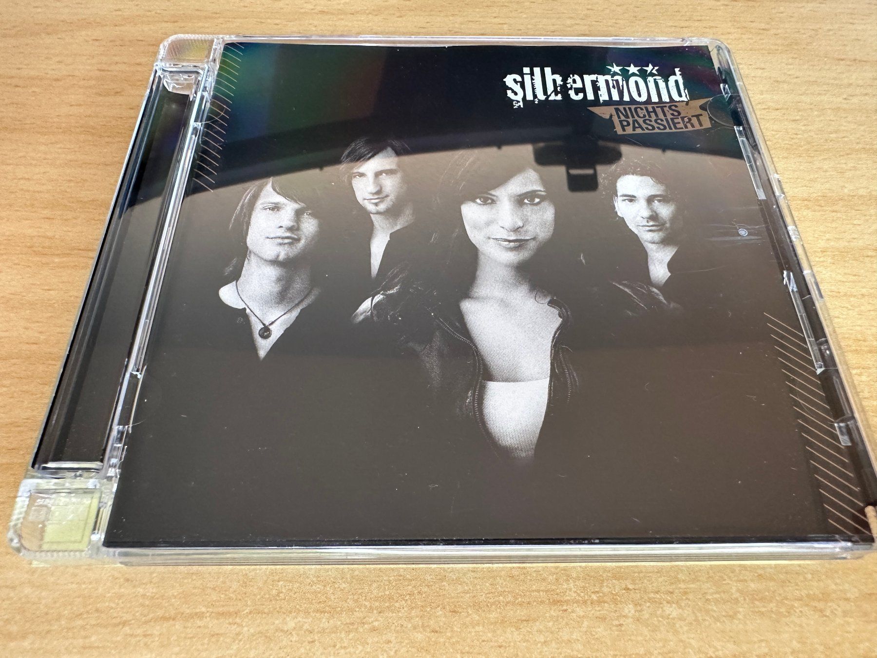 CD: Silbermond – Nichts Passiert – Usato da Rikon im Tösstal venduto da Alpenmutz