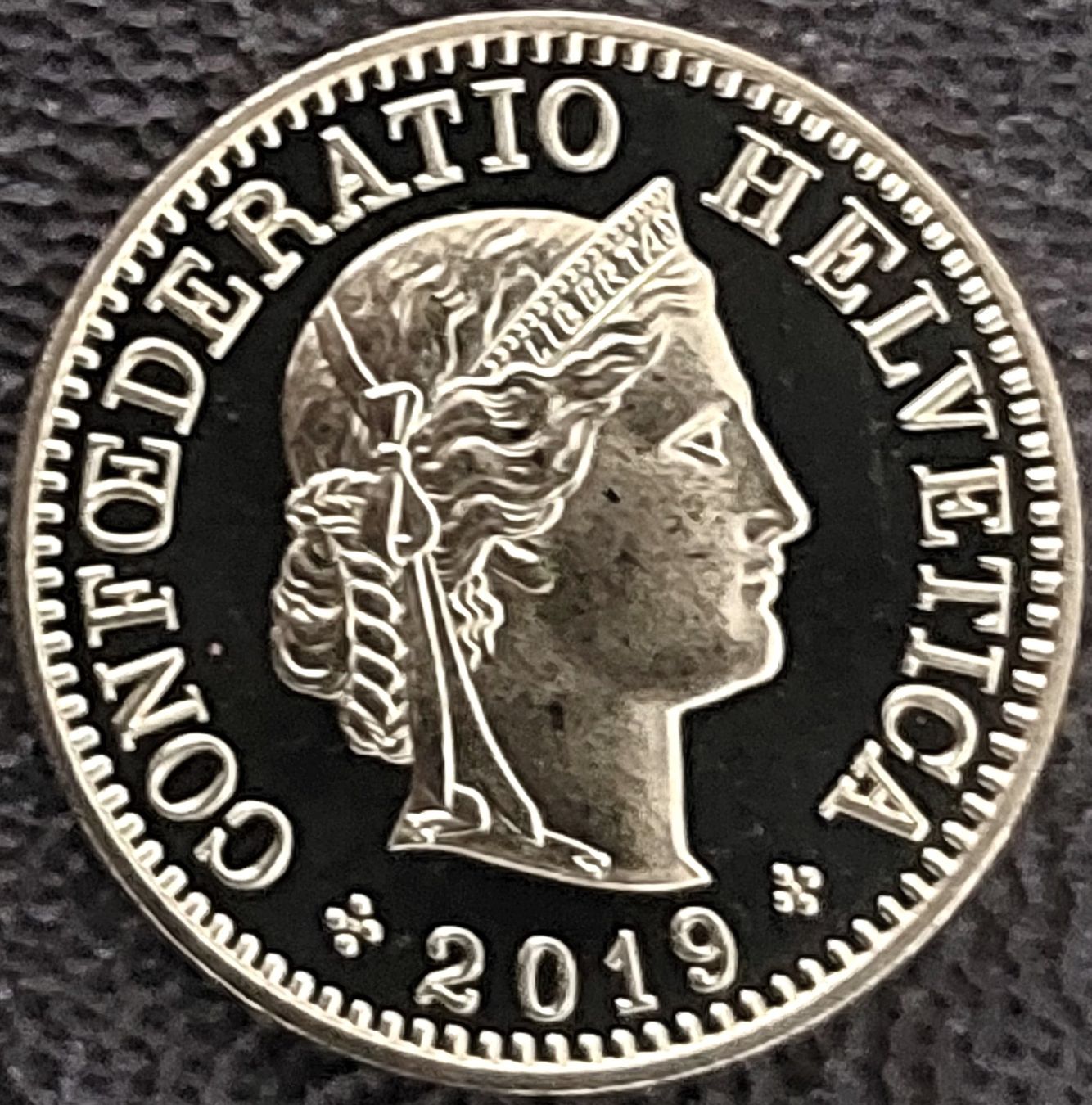 Tutti le monete: 5 Rappen 2019 stgl. / aus Münzsatz – Nuovo (secondo la descrizione) da Arch venduto da coinsandmore