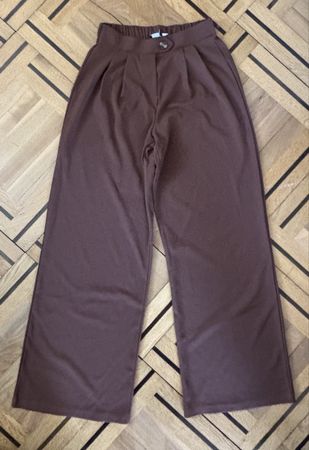 Pantalon marron Fashion Nova taille M