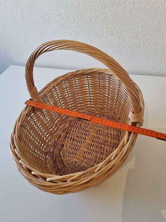 Autres articles pour la maison: Panier en osier – D'occasion à Gland par Khazmur1 4
