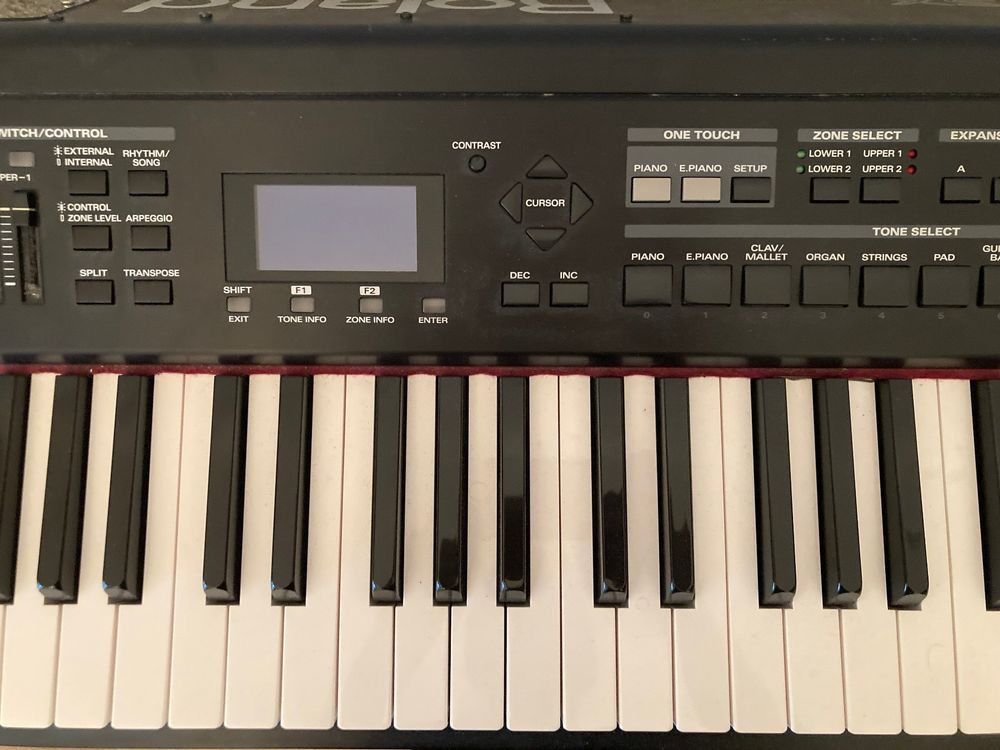 Roland RD-700sx Stage Piano Klavier (Gebraucht) in Bern für CHF 490 ...