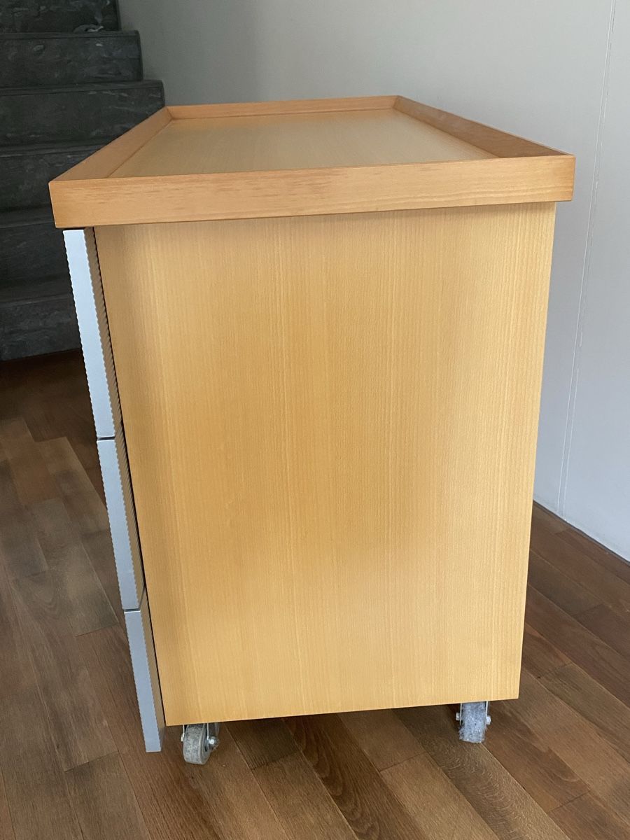 Ligne Roset Cassettiere: Lignet Roset Designer Schubladen-Kommode von Peter Maly – Usato da Luzern venduto da katya8290 1