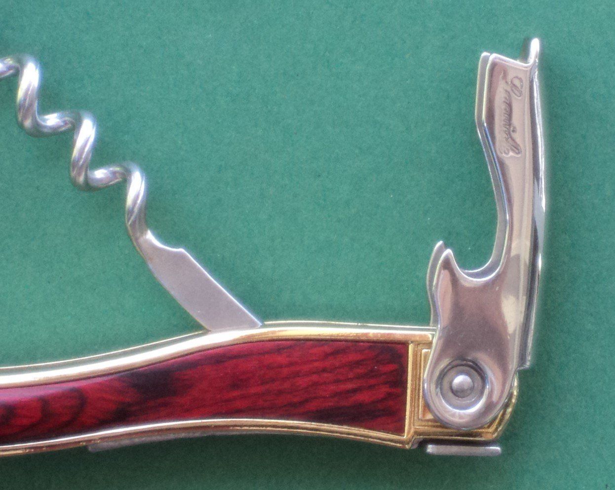 Laguiole Apribottiglie & Tappi per chiusura: Laguiole Sommelier Messer mit Etui, neuwertig, – Nuovo (secondo la descrizione) da Sachseln venduto da bru_pj82 1