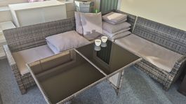 Gartenlounge Rattanset mit Tisch guter Zustand