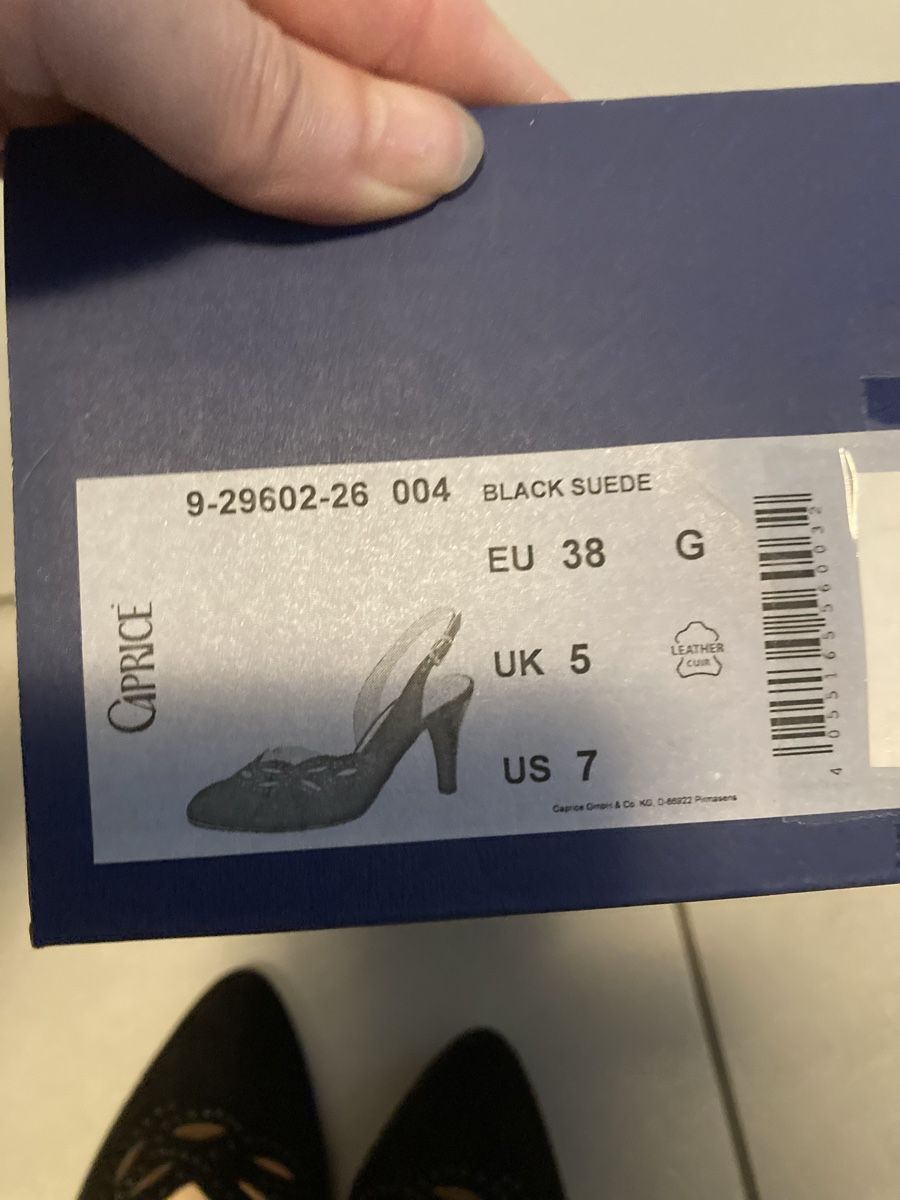 Scarpe da donna: Caprice Pumps Gr. 38 neu – Nuovo (secondo la descrizione) da Winterthur venduto da NatMet11 5