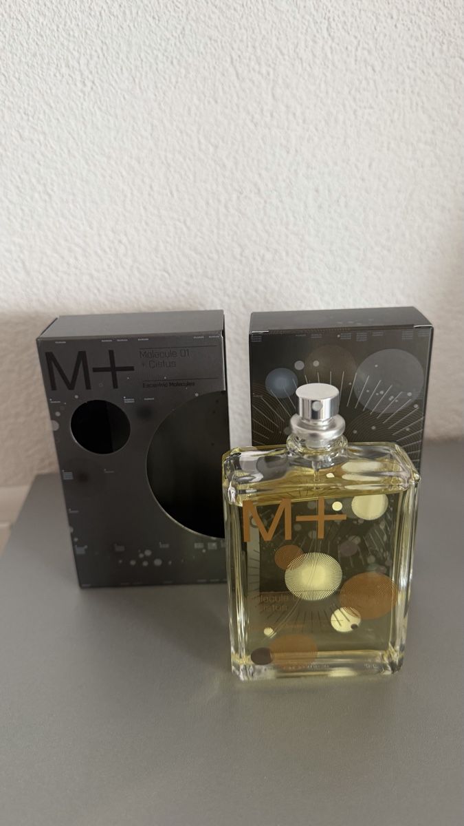 Profumi & Eau de Toilette: Escentric Molecules M+ Molecule 01 + Cistus Parfum 100ml – Usato da Sursee venduto da nst_czk2 3