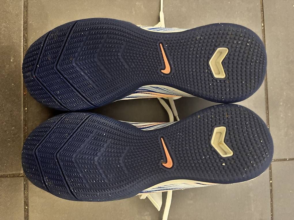 Scarpe per ragazzi: Hallenschuhe Fussball – Usato da Bern venduto da kat_thom 2
