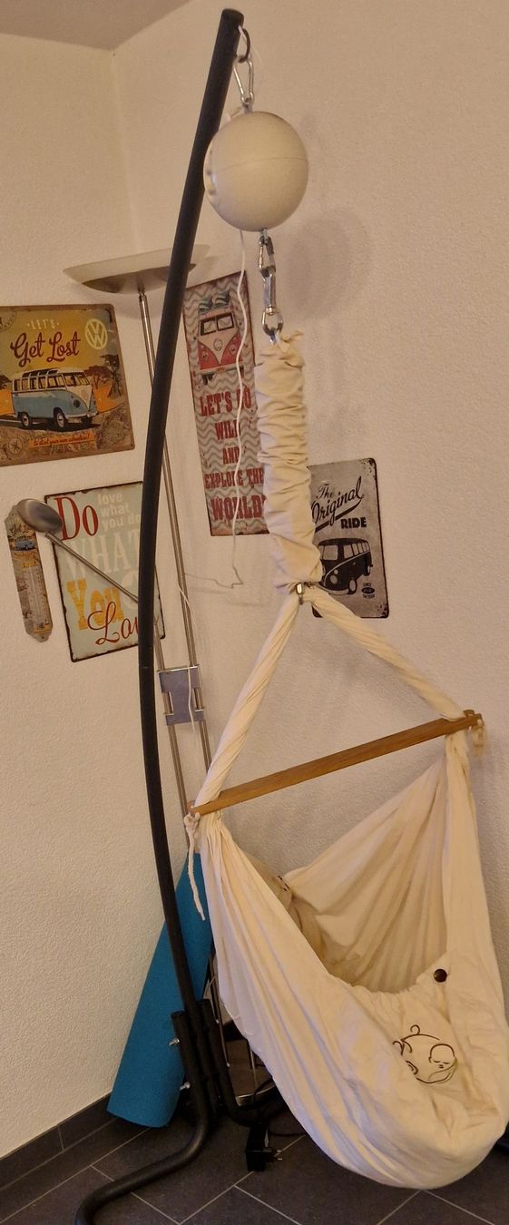 Nonomo Amache: Federwiege mit Motor und Gestell  – Usato da Sommeri venduto da nicstein96 1