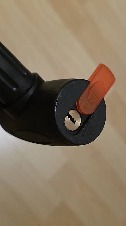 Cadenas: Fahrradschloss neu – D'occasion à Steinhausen par Com_sl7b 1