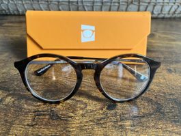 Ungetragene Brille