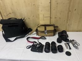 Canon Kameras EOS 1300D und AV-1 mit Zubehör (64)
