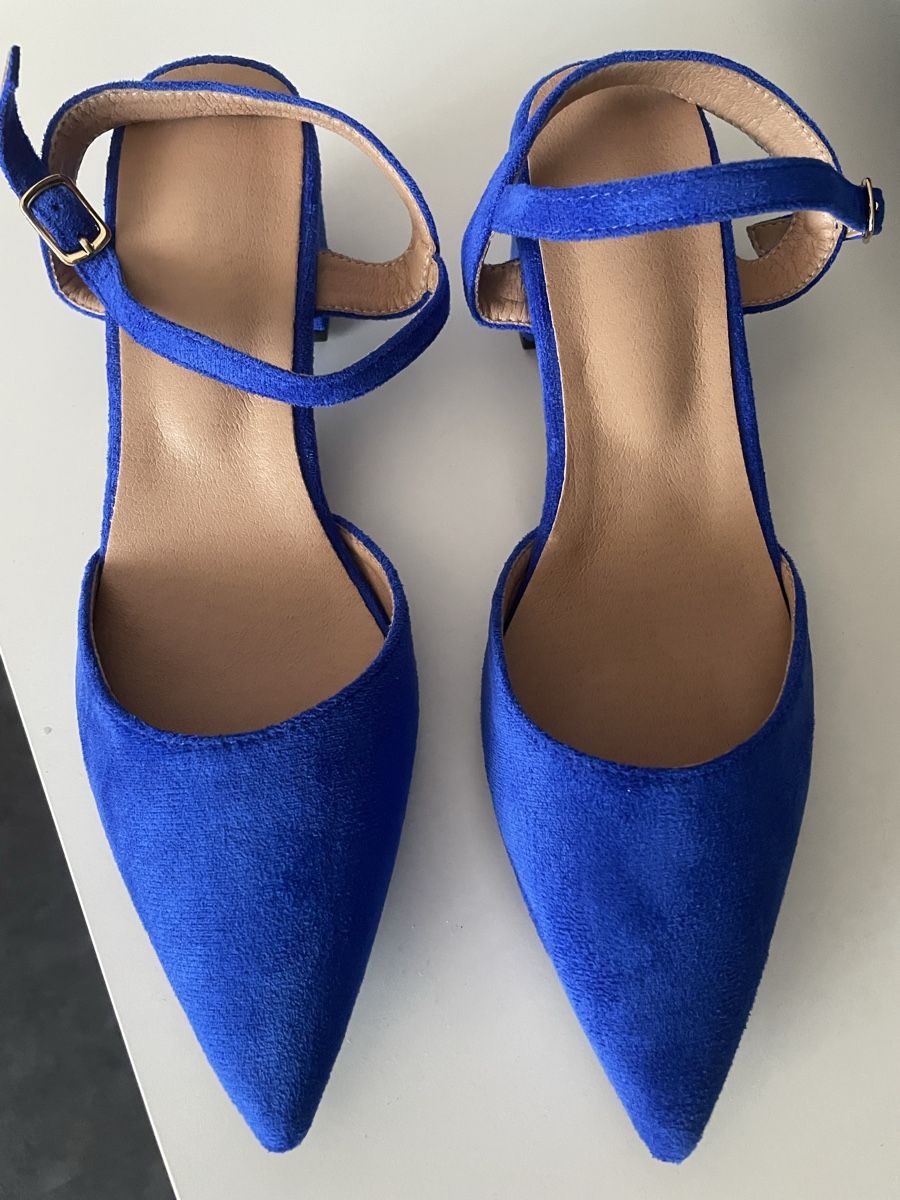 Chaussures femmes: Schuhe – Neuf (Voir description) à Gossau ZH par Lavinia07