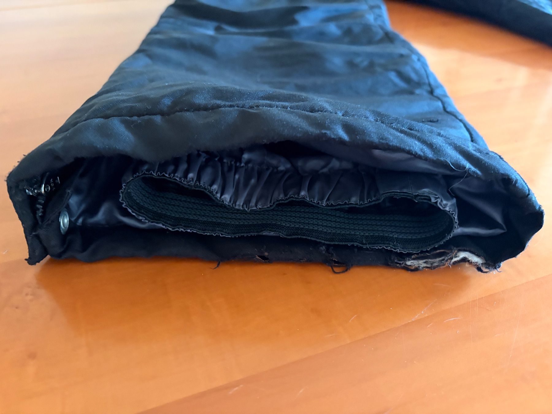 Pantaloni: Skihose Gr 140 schwarz – Usato da Cham venduto da CarmenBu 5
